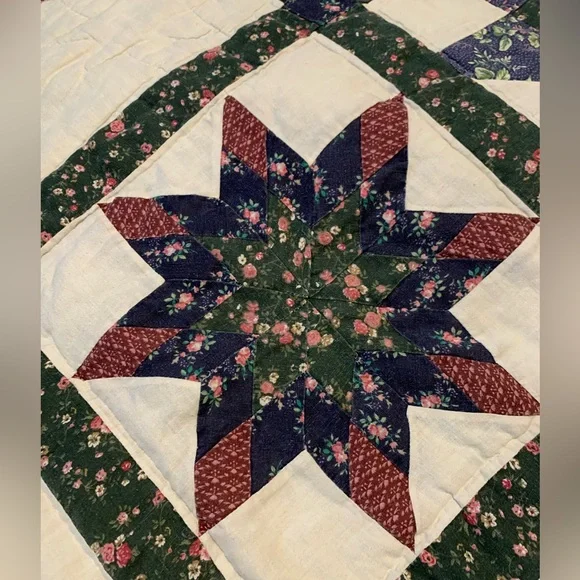 Vintage Night Star Quilt - Picture 2 of 4
